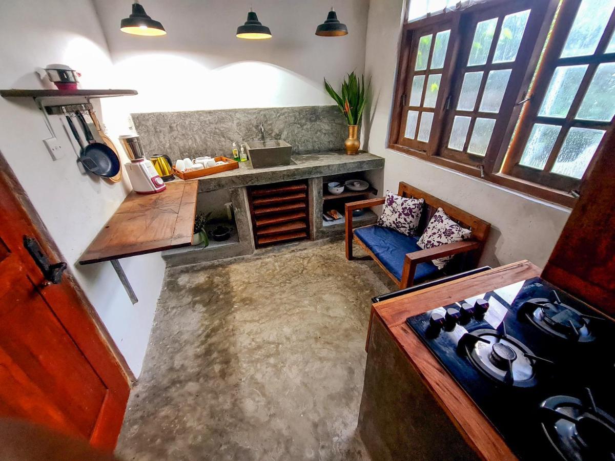 Sahasna Villa Unawatuna Exterior photo