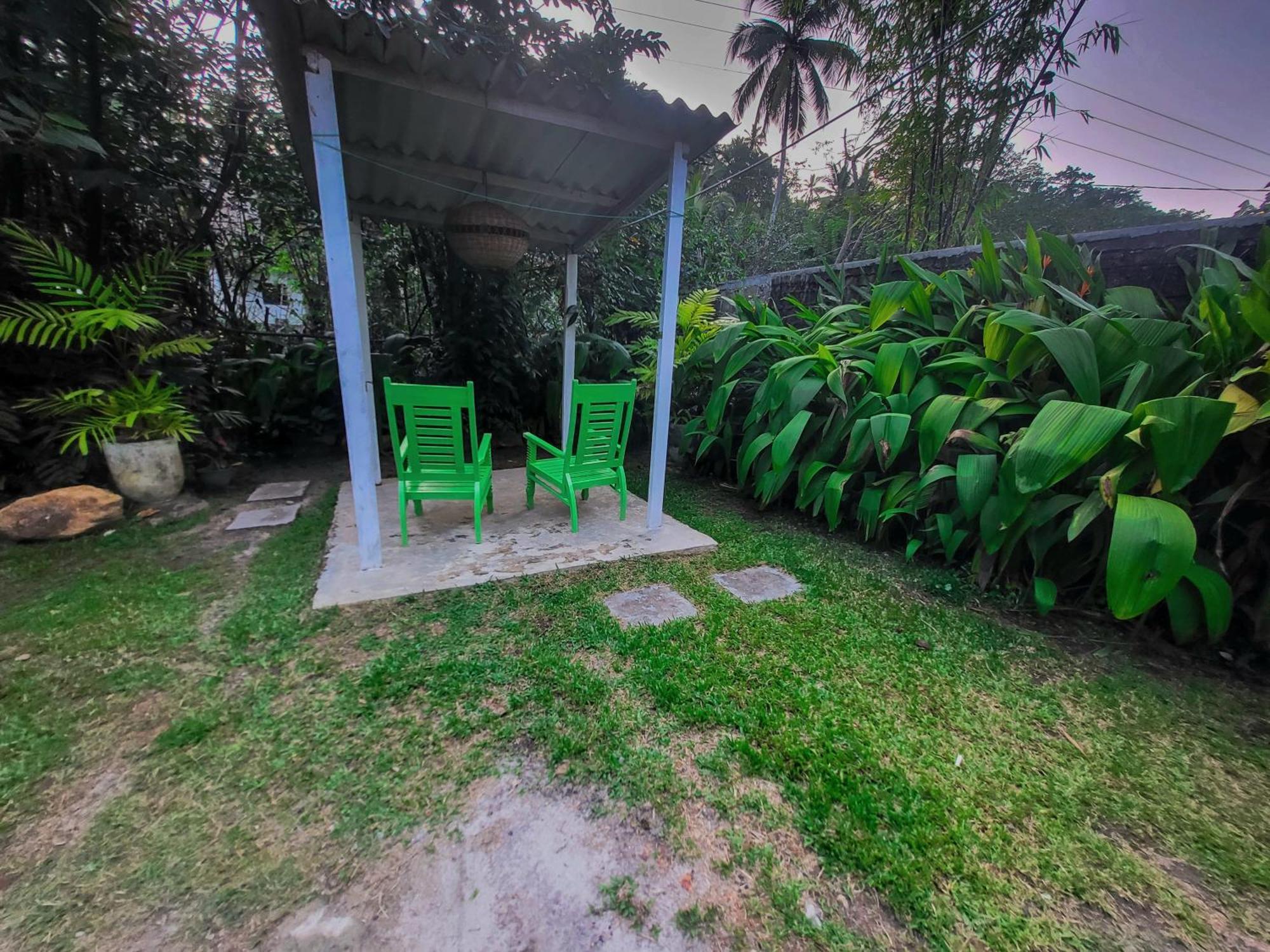 Sahasna Villa Unawatuna Exterior photo